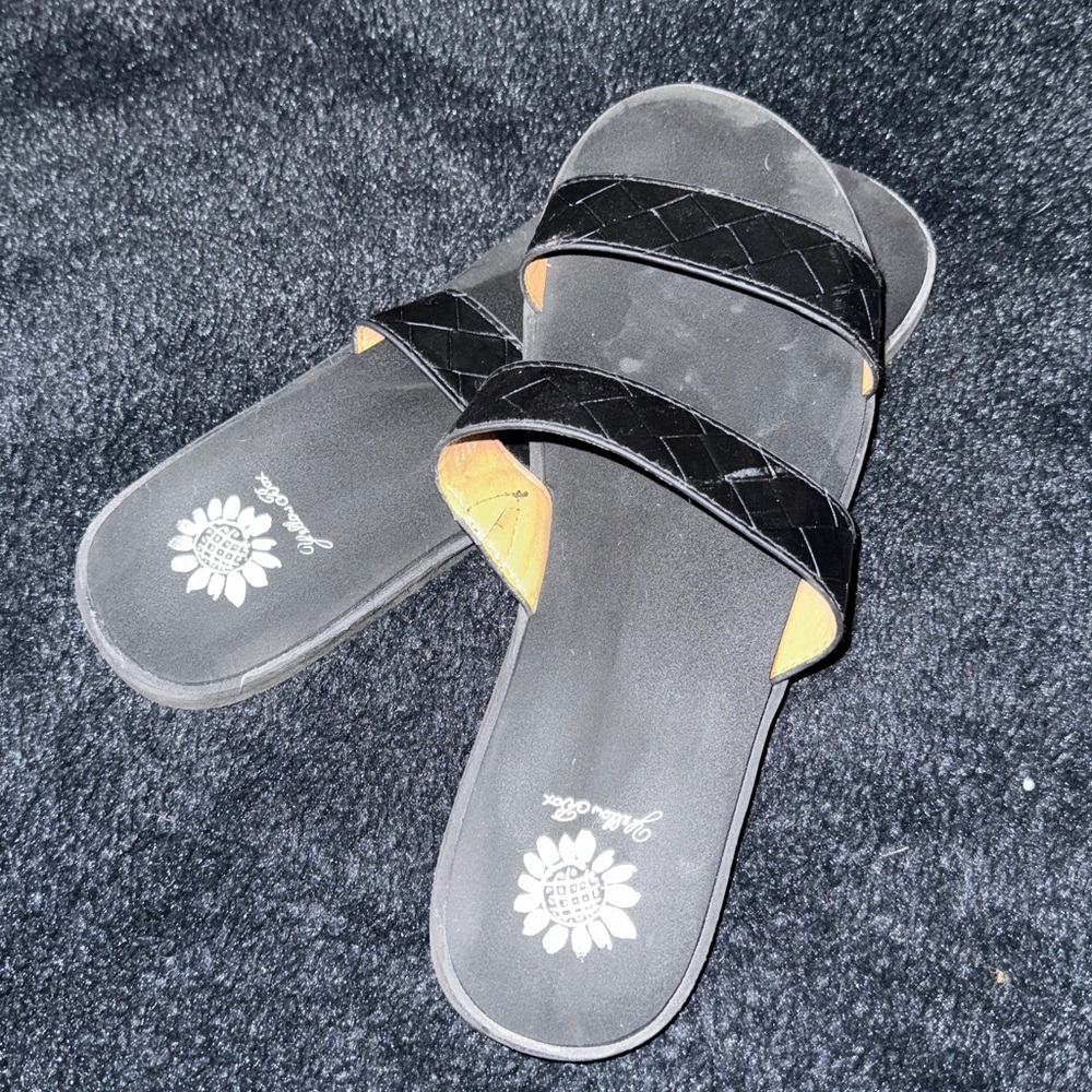 Yellowbox sandals - Picture 2 of 6